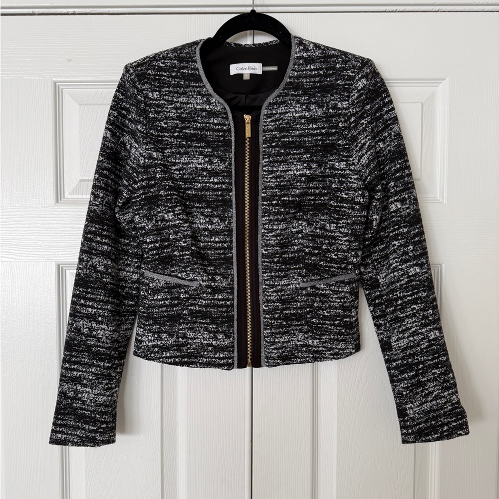 Calvin Klein black/white textured zip jacket, size 2